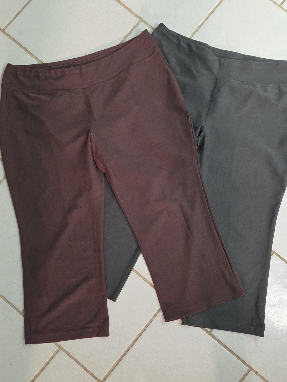 Lucy Pull-On Capri Pants in Brown and Charcoal (BOTH PAIRS)